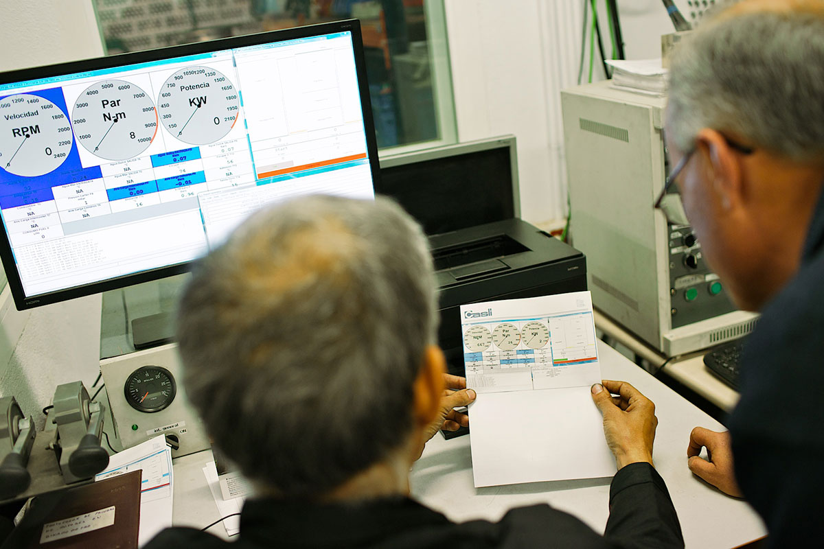 Galeria-Bancos-de-Prueba-Mantenumiento-de-Vehiculo-Casli-3