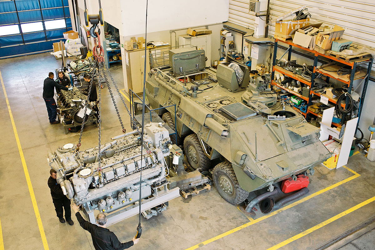 Mantenimiento de vehiculos militares